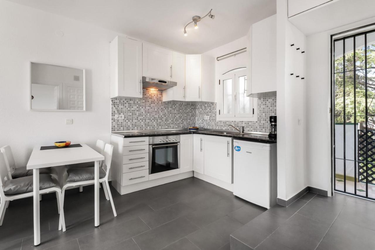 1 Bedroom In Verano Azul, Free Wi-Fi Nerja Εξωτερικό φωτογραφία