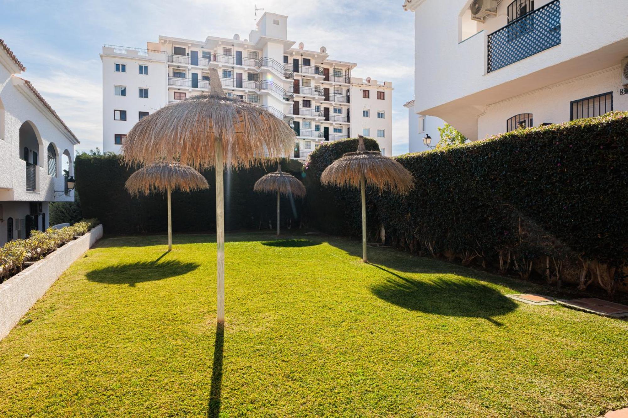 1 Bedroom In Verano Azul, Free Wi-Fi Nerja Εξωτερικό φωτογραφία