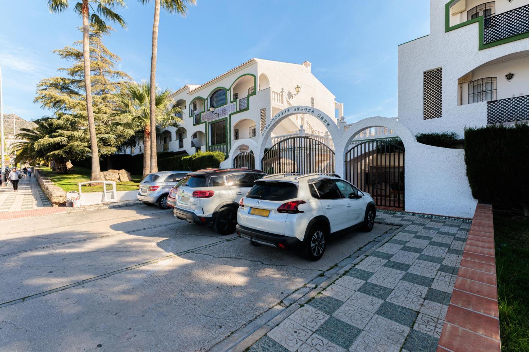 1 Bedroom In Verano Azul, Free Wi-Fi Nerja Εξωτερικό φωτογραφία